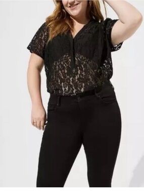 Torrid Black Lace V-Neck Short Sleeve Blouse